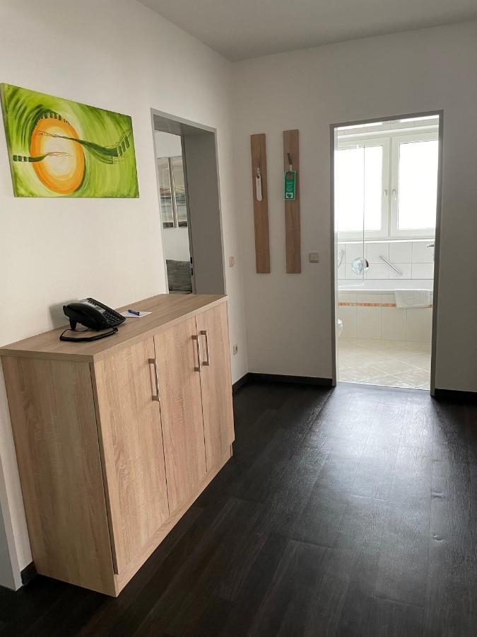 Hotel Apollo Garni Regensburg Bagian luar foto
